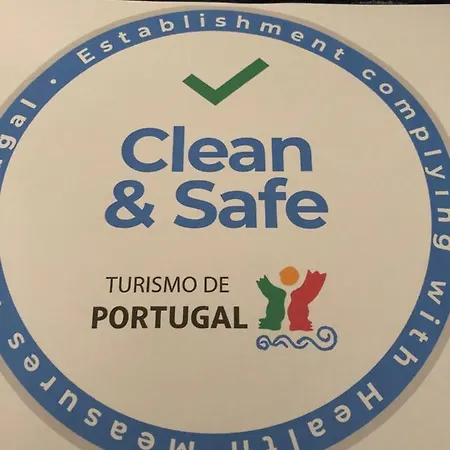 Casa Moura 게스트하우스